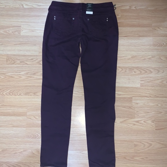 NWT Suki Skinny Silver Jeans - Picture 2 of 6